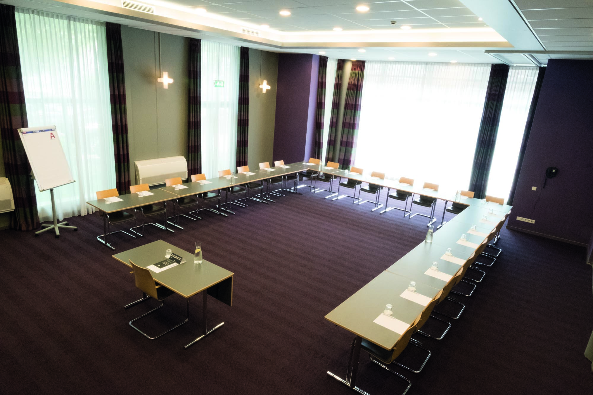 Leonardo Hotel Breda City Center Экстерьер фото